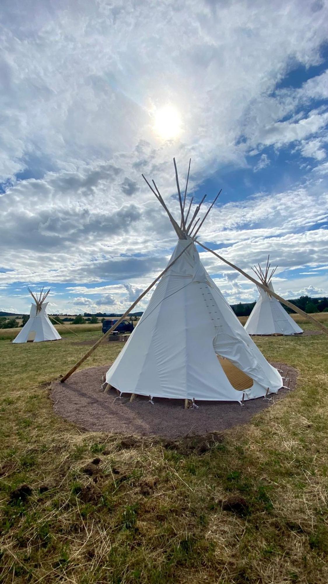 Alpaka-Tipi-Park Hotel Бад Залцунген Екстериор снимка